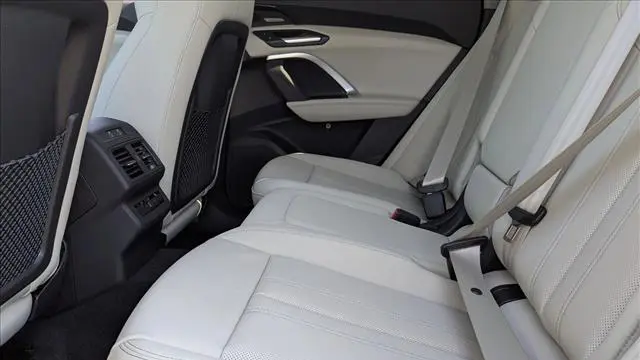 2025 Audi Q5 quattro Premium Plus TFSI