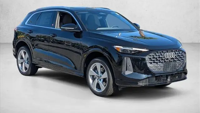2025 Audi Q5 quattro Premium Plus TFSI