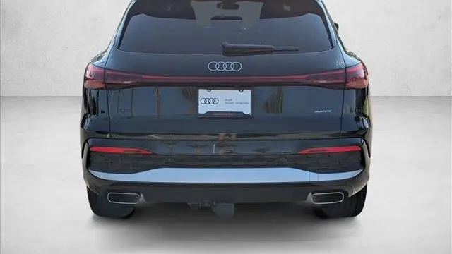 2025 Audi Q5 quattro Premium Plus TFSI