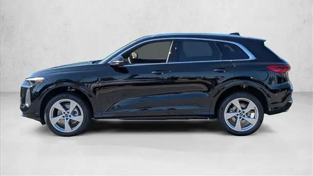 2025 Audi Q5 quattro Premium Plus TFSI