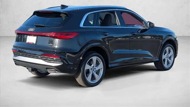 2025 Audi Q5 quattro Premium Plus TFSI
