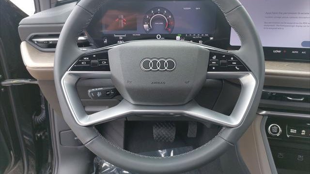 2026 Audi Q5 quattro Premium Plus TFSI
