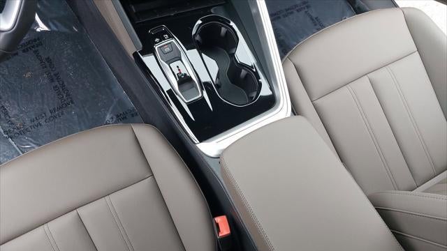 2026 Audi Q5 quattro Premium Plus TFSI