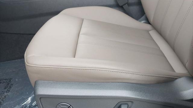 2026 Audi Q5 quattro Premium Plus TFSI
