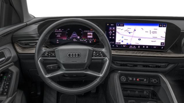 2025 Audi Q5 quattro Premium Plus TFSI