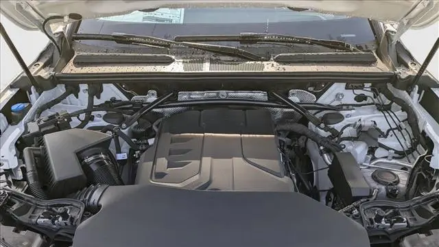 2025 Audi Q5 quattro Premium Plus TFSI