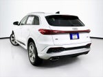 2025 All-new Q5 Thumbnail 6