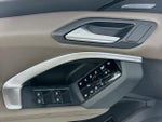 2025 All-new Q5 Thumbnail 21