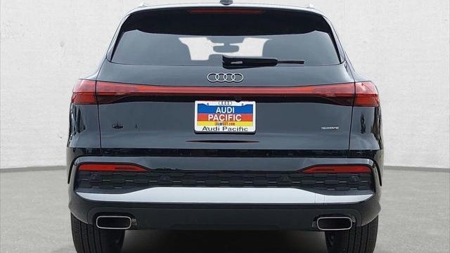 2026 Audi Q5 quattro Premium Plus TFSI