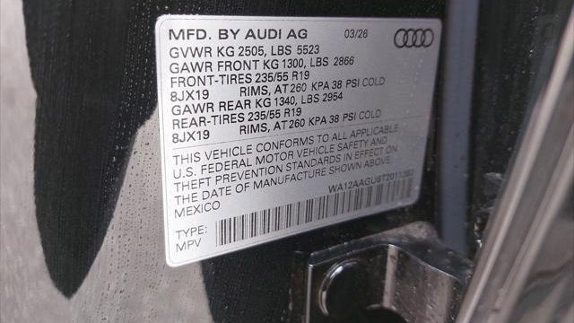 2026 Audi Q5 quattro Premium Plus TFSI