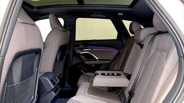 2025 Audi Q5 quattro Premium Plus TFSI