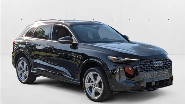 2025 Audi Q5 quattro Premium Plus TFSI
