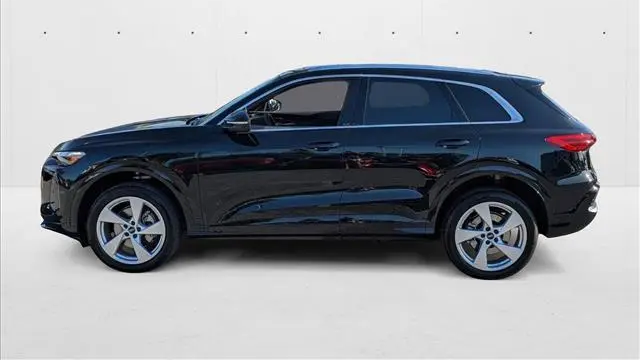 2025 Audi Q5 quattro Premium Plus TFSI