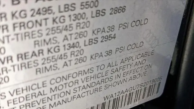 2025 Audi Q5 quattro Premium Plus TFSI