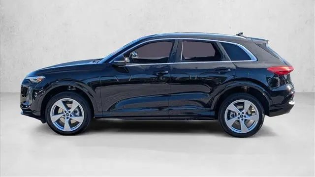 2025 Audi Q5 quattro Premium Plus TFSI