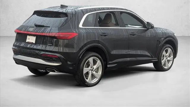 2025 Audi Q5 quattro Premium Plus TFSI