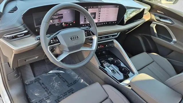 2026 Audi Q5 quattro Premium Plus TFSI