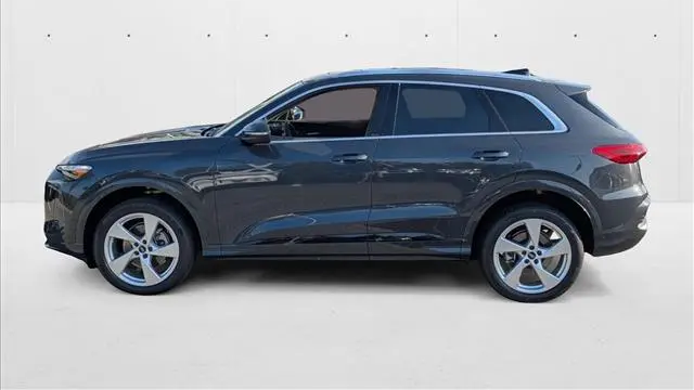 2025 Audi Q5 quattro Premium Plus TFSI