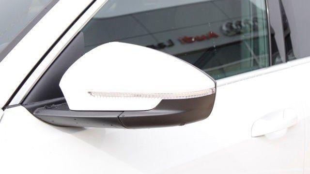 2025 Audi Q5 quattro Premium Plus TFSI