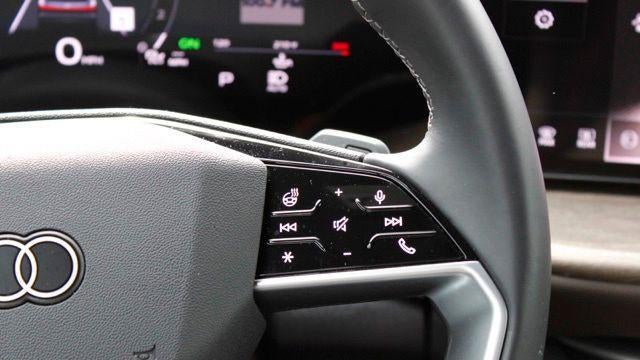 2025 Audi Q5 quattro Premium Plus TFSI