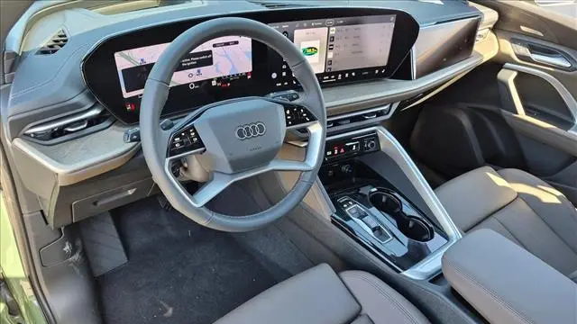 2026 Audi Q5 quattro Premium Plus TFSI