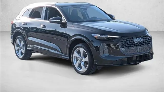 2025 Audi Q5 quattro Premium Plus TFSI