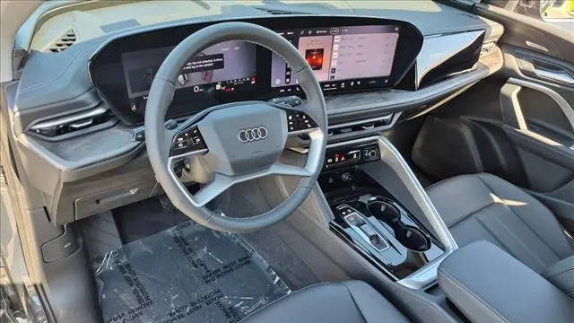 2026 Audi Q5 quattro Premium Plus TFSI