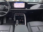 2025 All-new Q5 Thumbnail 8
