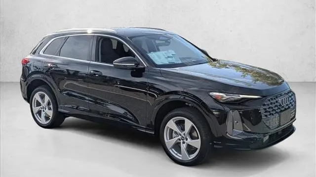2025 Audi Q5 quattro Premium Plus TFSI