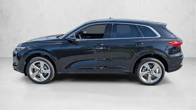 2025 Audi Q5 quattro Premium Plus TFSI