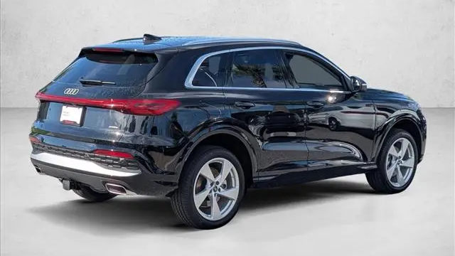 2025 Audi Q5 quattro Premium Plus TFSI