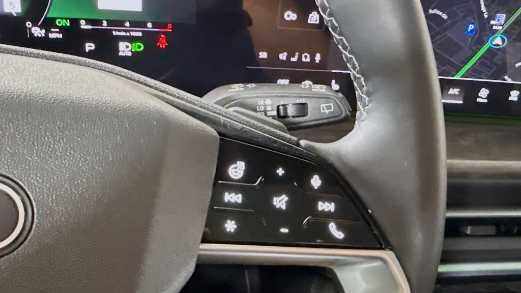 2025 Audi Q5 quattro Premium Plus TFSI