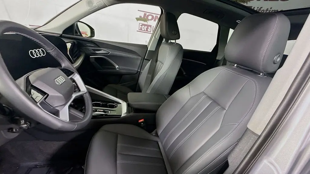 2025 Audi Q5 quattro Premium Plus TFSI