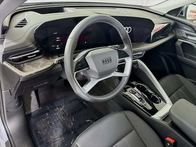 2025 Audi Q5 - $44,960