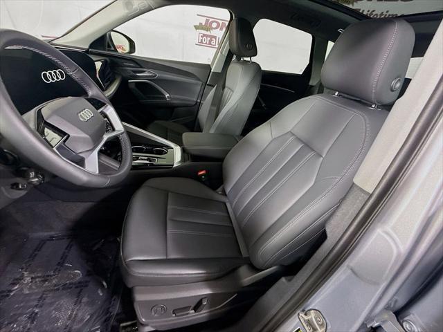 2025 Audi Q5 - $44,960