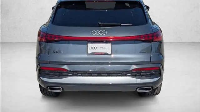 2025 Audi Q5 quattro Premium Plus TFSI