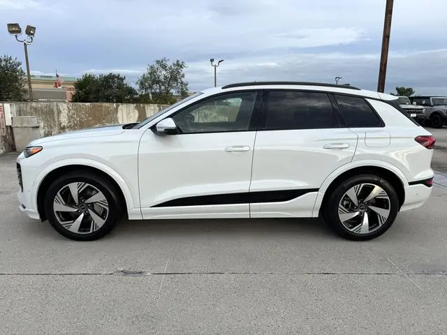2025 Audi Q6 - $47,001