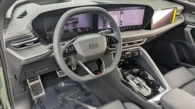 2026 Audi SQ5 quattro Prestige TFSI