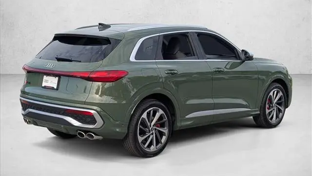 2026 Audi SQ5 quattro Prestige TFSI