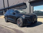 2025 SQ6 e-tron Thumbnail 2