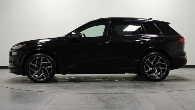 2025 Audi SQ6 e-tron quattro Prestige