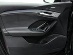 2025 SQ6 e-tron Thumbnail 10