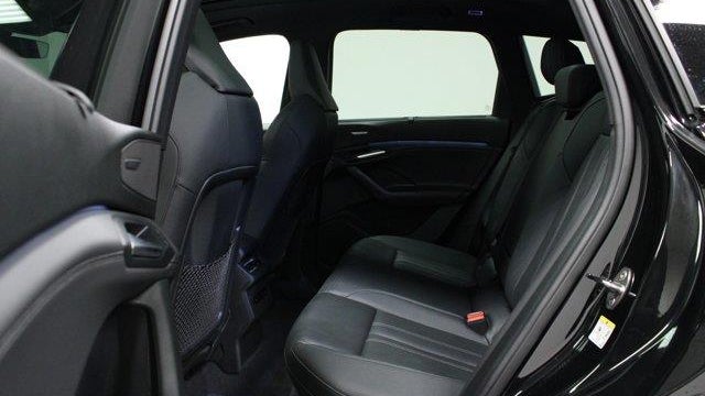 2025 Audi SQ6 e-tron quattro Prestige