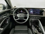 2025 All-new Q5 Thumbnail 11