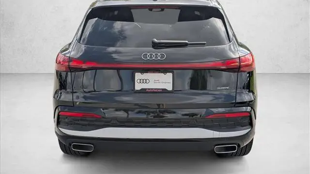 2025 Audi Q5 quattro Prestige TFSI