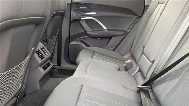 2025 Audi Q5 quattro Prestige TFSI