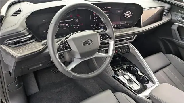 2025 Audi Q5 quattro Prestige TFSI