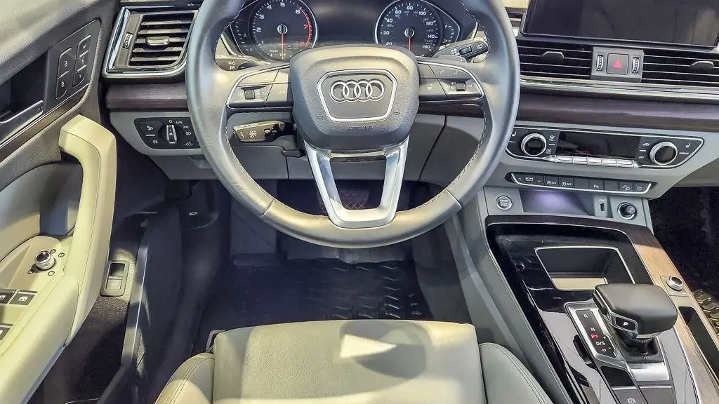 2023 Audi Q5 Sportback quattro S line Premium 45 TFSI