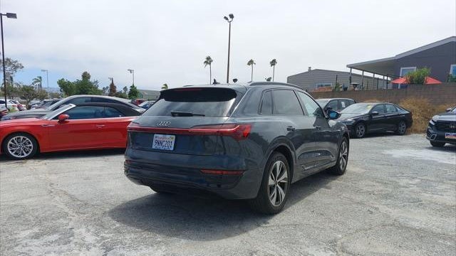 2024 Audi Q8 e-tron quattro Premium
