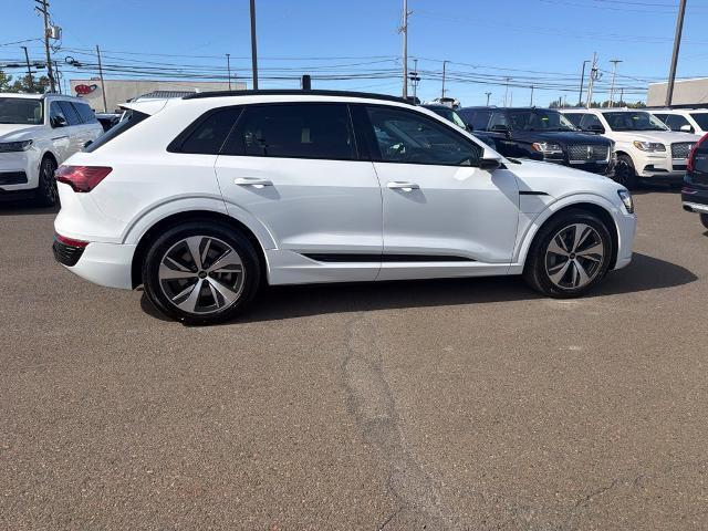 2024 Audi Q8 - $35,490